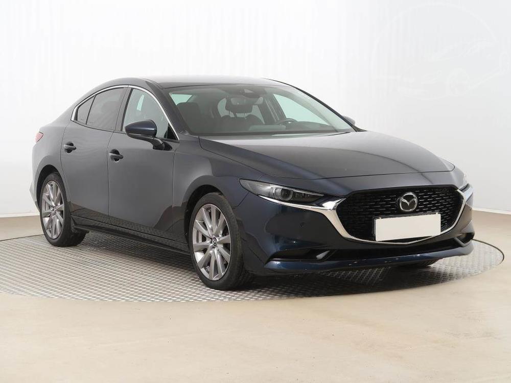 Prodm Mazda 3 2.0 Skyactiv-G, R,2.maj, Navi