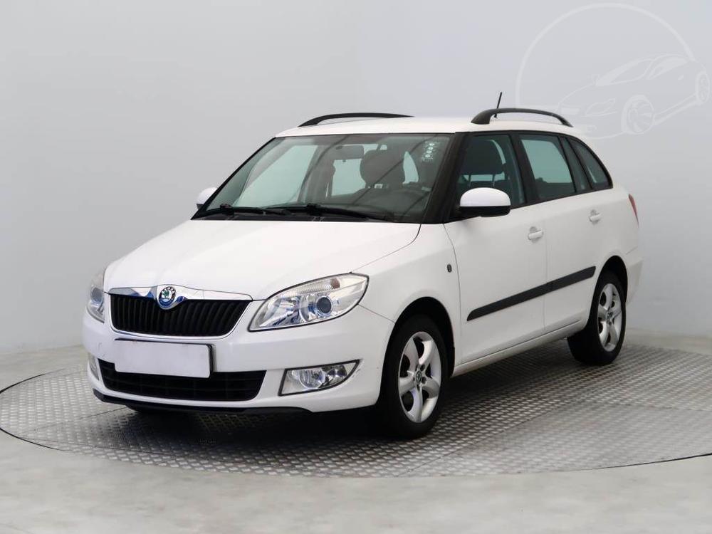 koda Fabia 1.6 TDI, Automatick klima