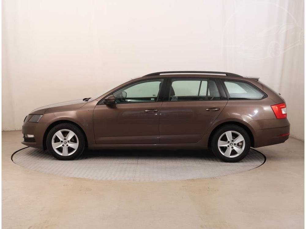 koda Octavia 1.6 TDI, NOV CENA, Klima