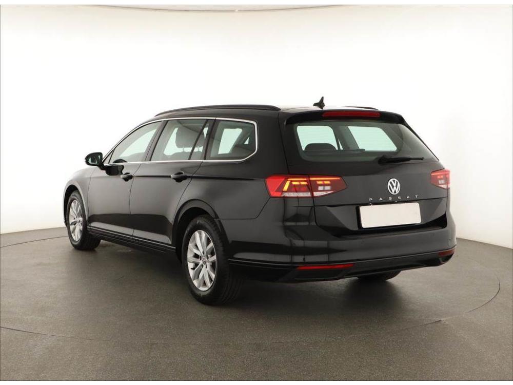 Volkswagen Passat 2.0 TDI, Business, NOV CENA