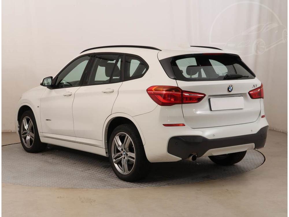 BMW X1 sDrive18d, M Sport, Automat