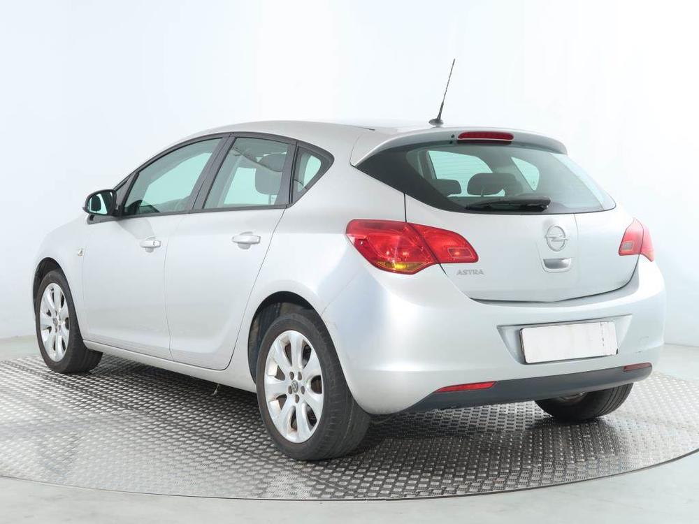 Opel Astra 1.4 16V, Enjoy, R,2.maj