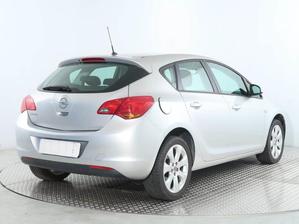 Opel Astra 1.4 16V, Enjoy, R,2.maj