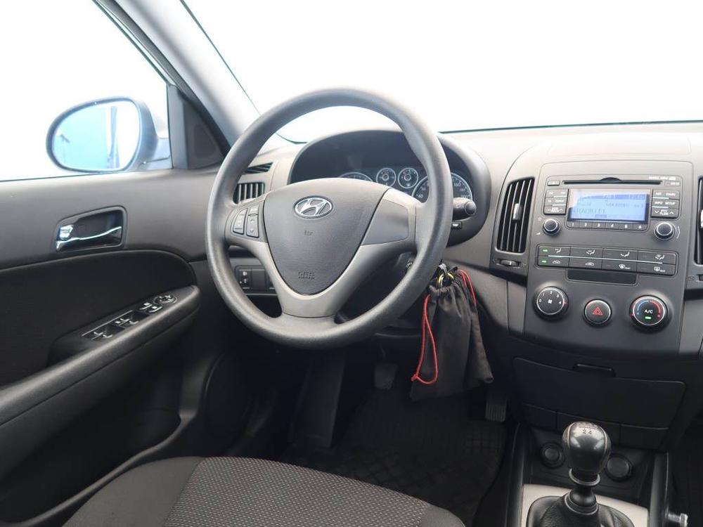 Hyundai i30 1.4 CVVT, R,2.maj, Serv.kniha