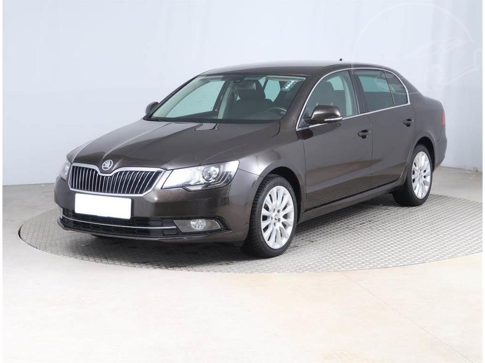 Prodm koda Superb 2.0 TDI, Elegance, NOV CENA