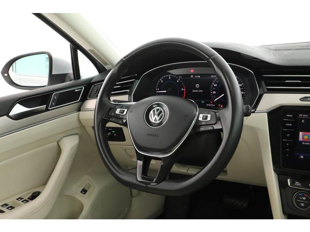 Volkswagen Passat 2.0 TDI, R-Line, 4X4, Automat