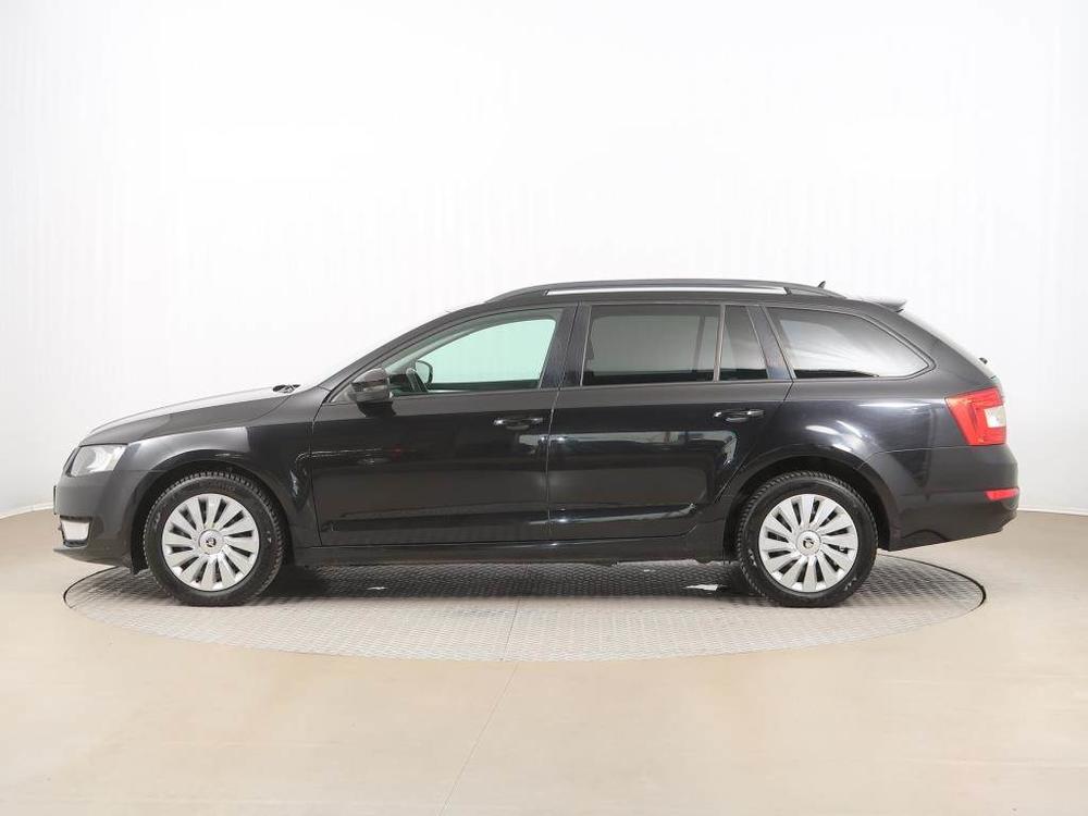 koda Octavia 1.6 TDI, NOV CENA, Navi