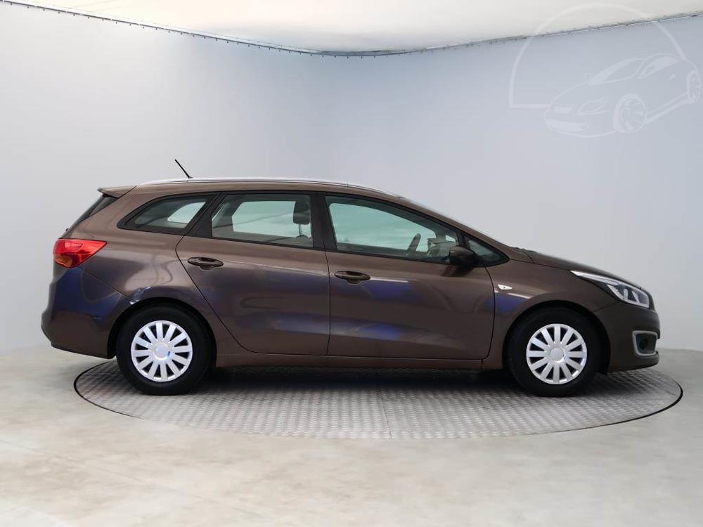 Kia Ceed 1.4 MPI, Serv.kniha, Klima