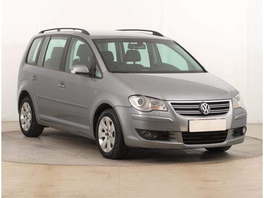 Prodm Volkswagen Touran 1.9 TDI, NOV CENA, Navi