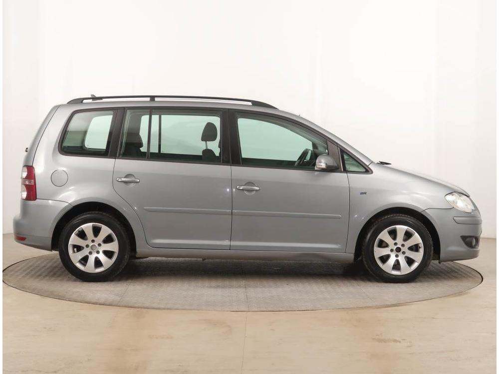 Volkswagen Touran 1.9 TDI, NOV CENA, Navi