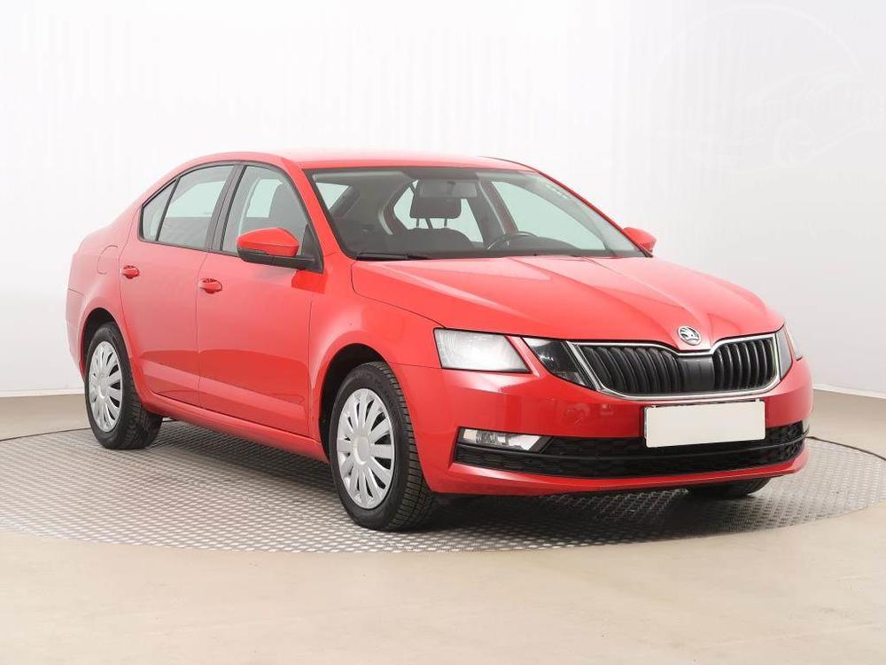 koda Octavia 1.6 TDI, NOV CENA, R,1.maj