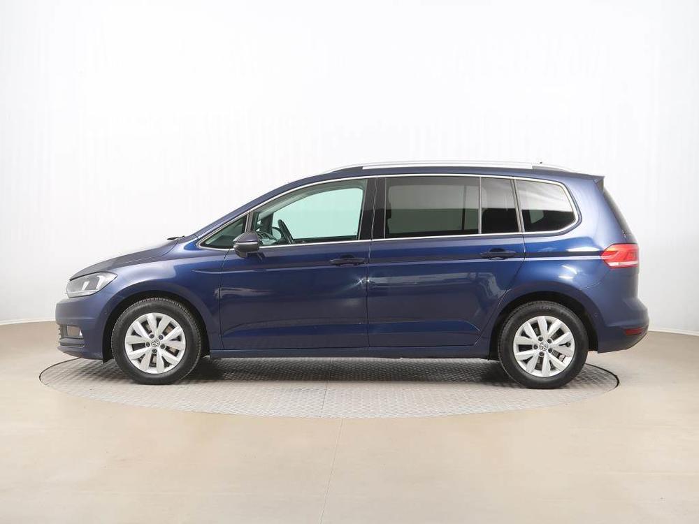 Volkswagen Touran 1.5 TSI, Highline, R,1.maj