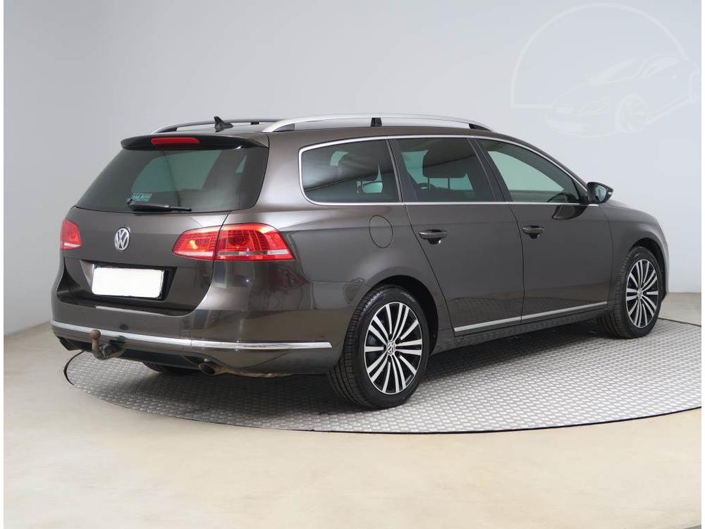 Volkswagen Passat 2.0 TDI, NOV CENA, 4X4