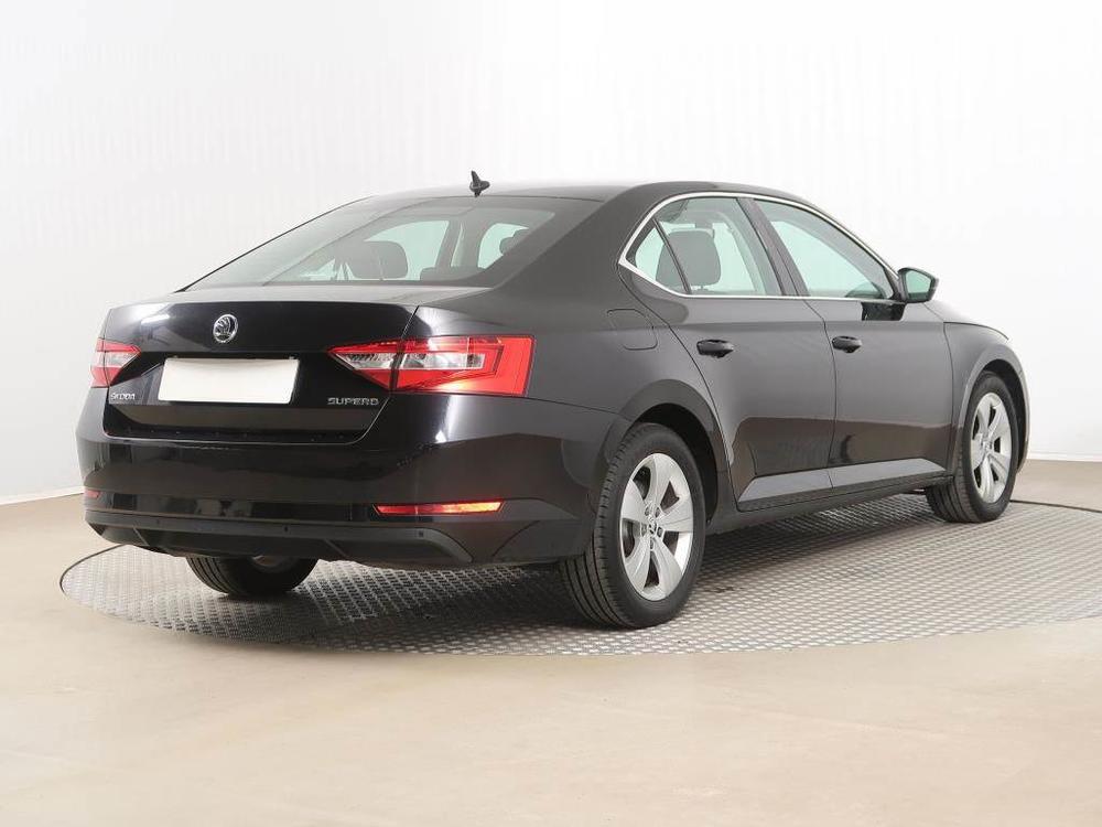 koda Superb 1.6 TDI, Ambition, NOV CENA