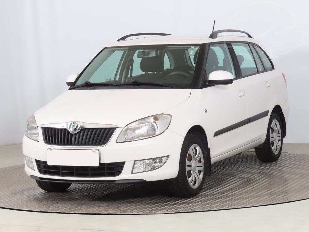 koda Fabia 1.2 TSI, Automatick klima