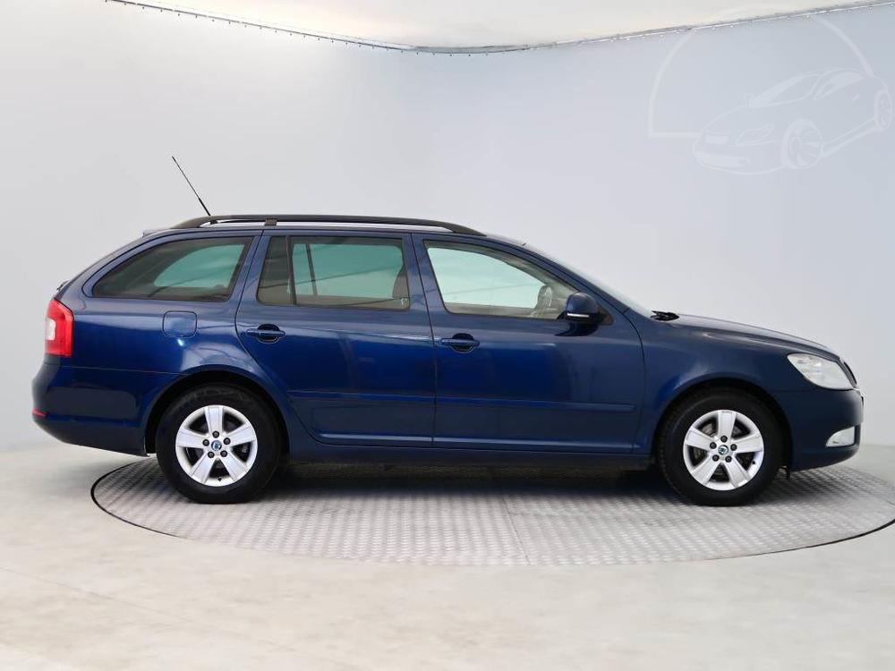 koda Octavia 1.6 TDI, Elegance, NOV CENA