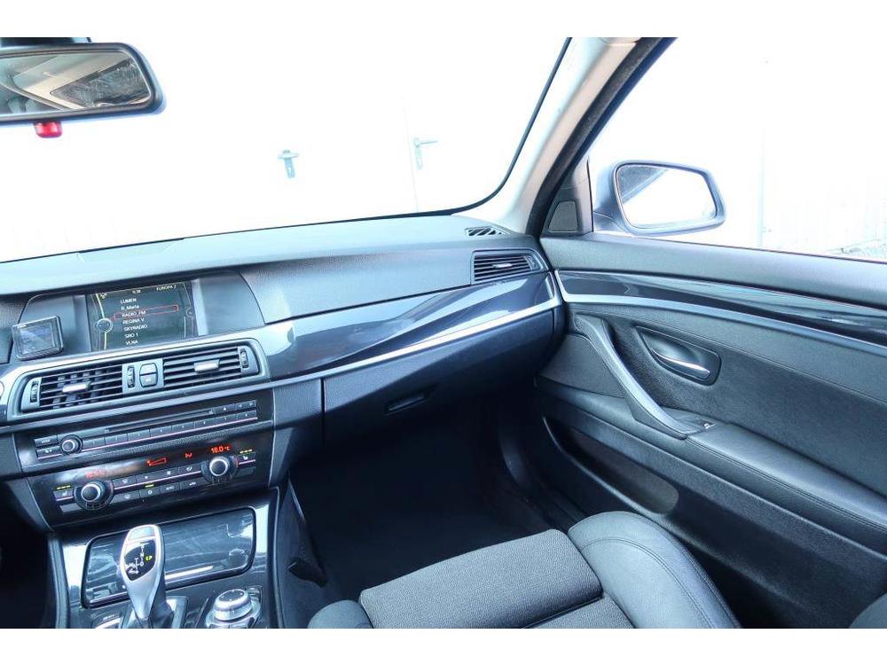 BMW 520 520d, Automat, Ke