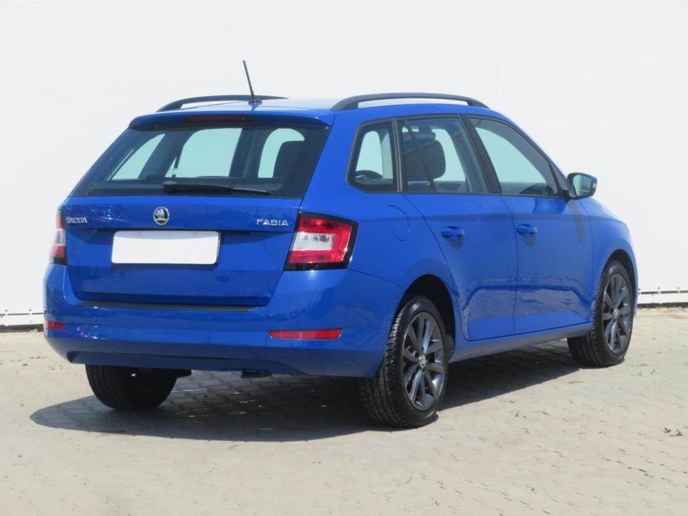 koda Fabia 1.0 TSI, Style, Serv.kniha