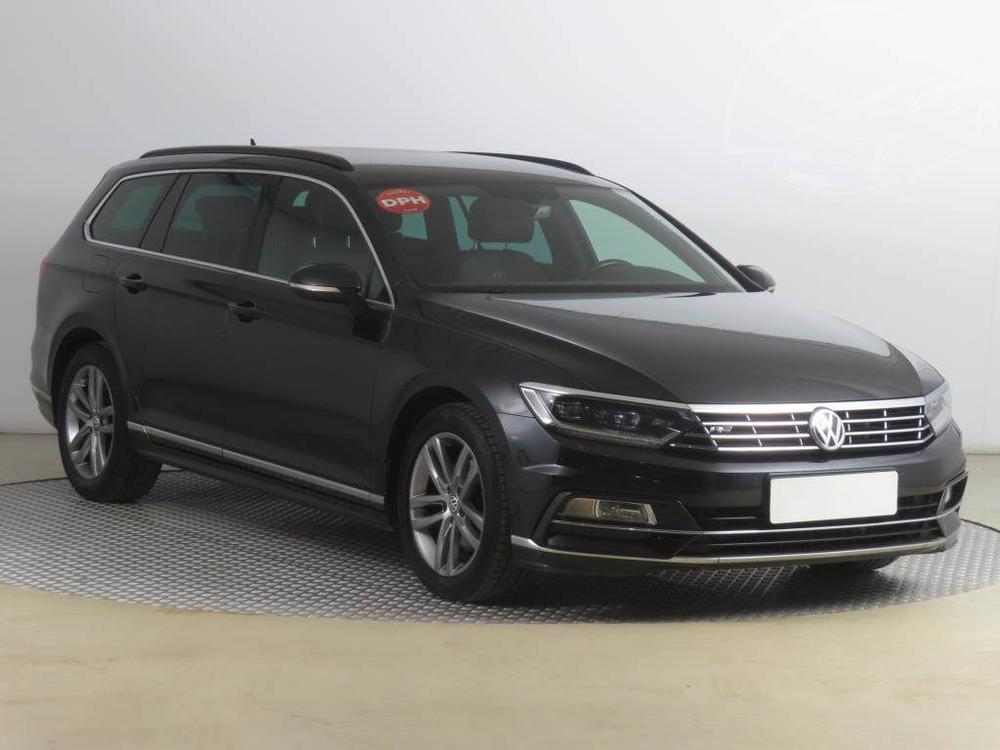 Prodm Volkswagen Passat 1.6 TDI, R-Line, Automat