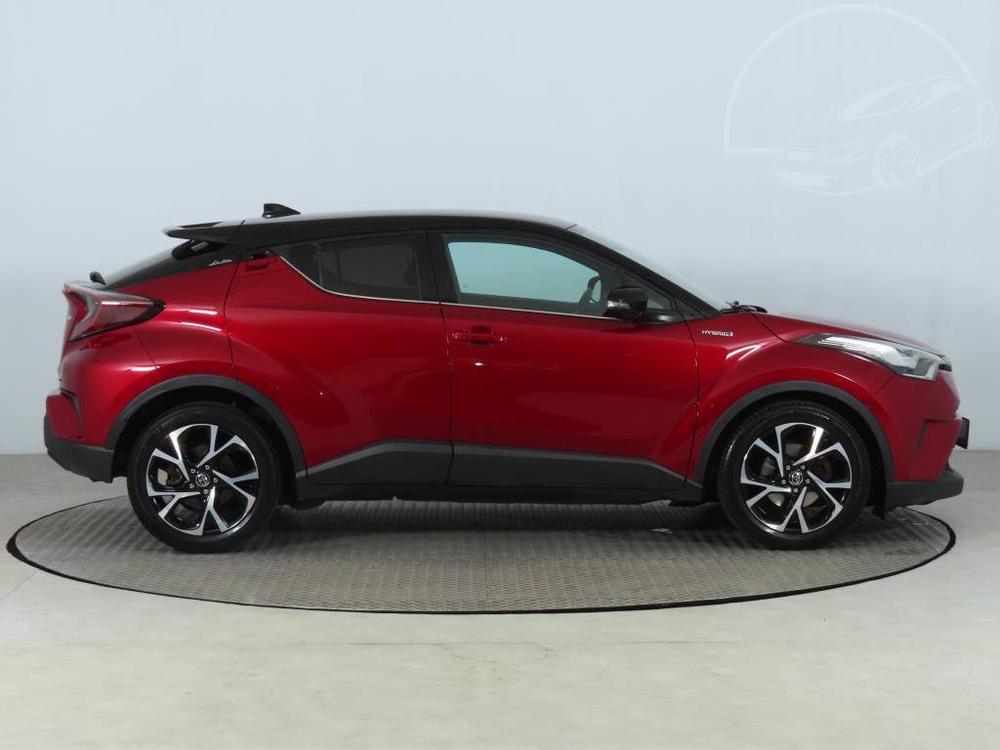 Toyota C-HR 1.8 Hybrid, Selection, Automat