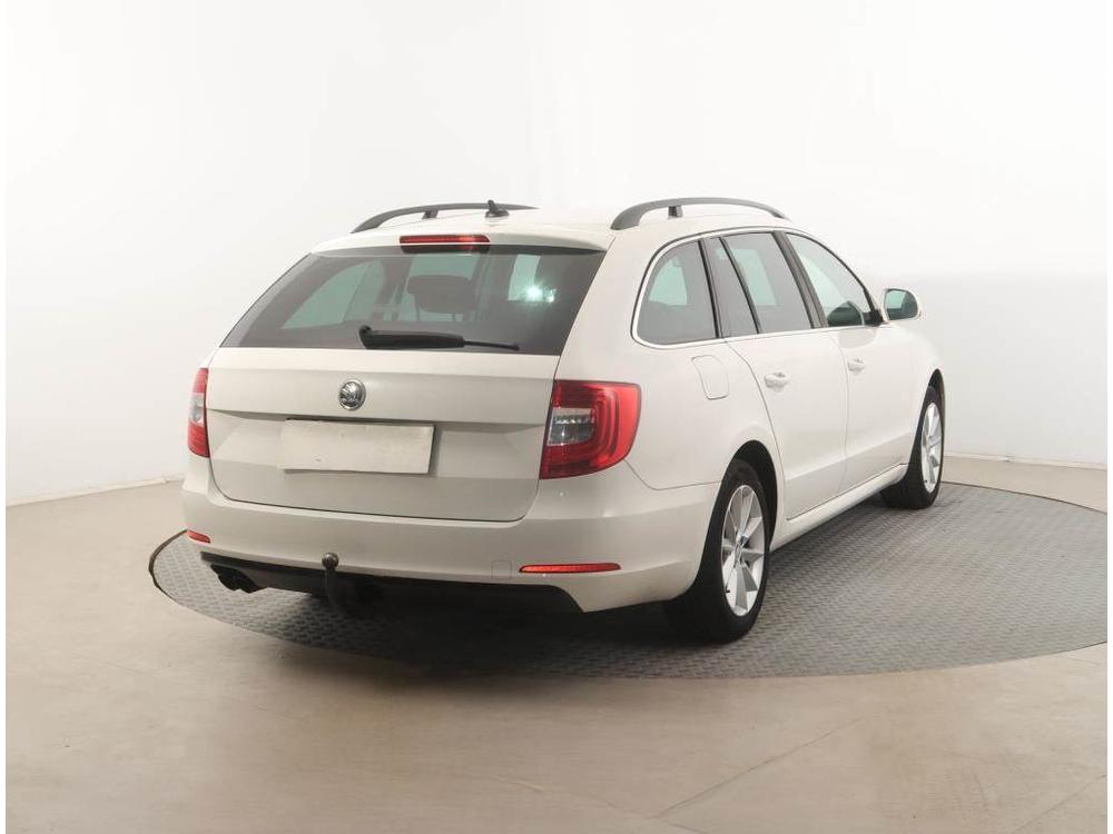 koda Superb 2.0 TDI, Serv.kniha, Navi