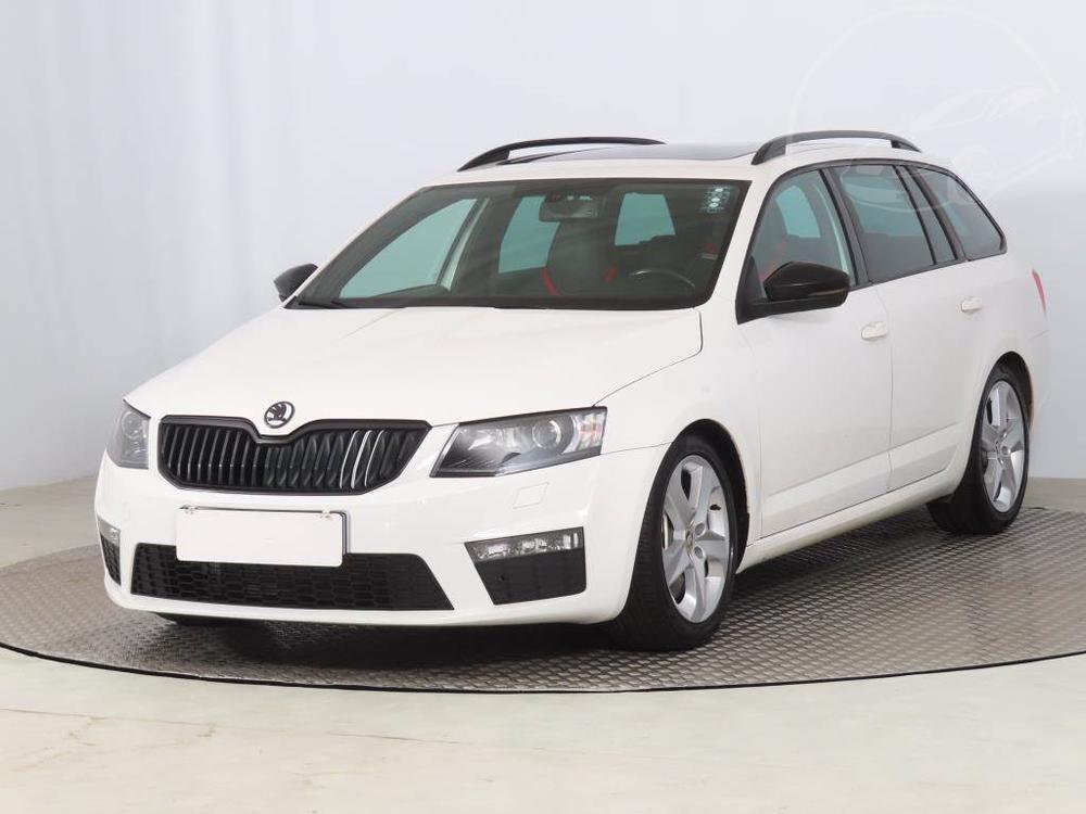 koda Octavia RS 2.0 TDI, Ke, Navi