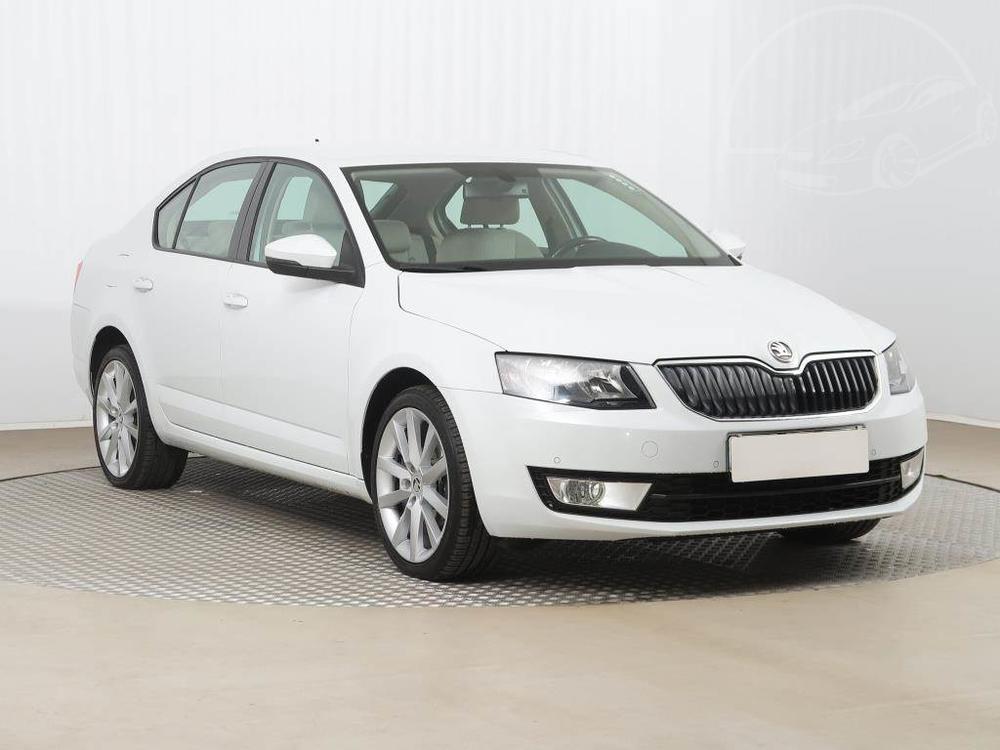 koda Octavia 1.6 TDI, Elegance, Automat