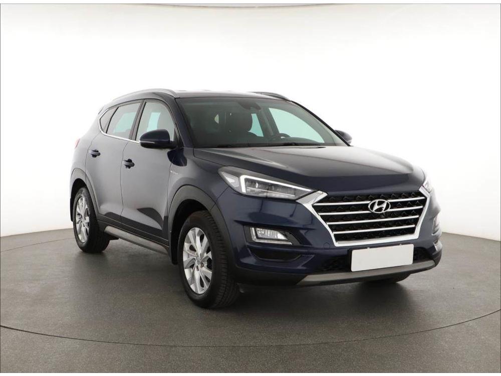 Hyundai Tucson 1.6 CRDi, Adventure, Automat