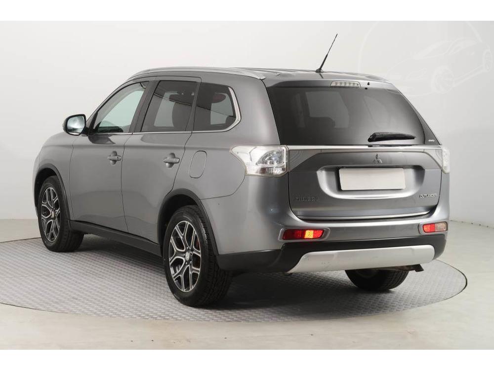 Mitsubishi Outlander 2.2 DI-D, NOV CENA, 4X4