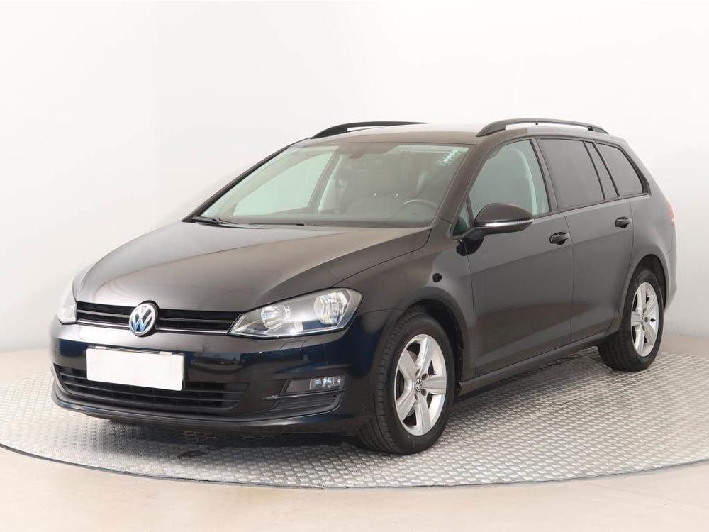 Volkswagen Golf 1.6 TDI, Serv.kniha, Navi