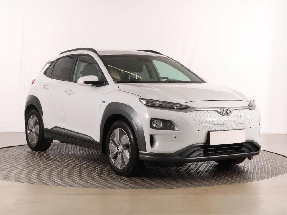 Prodm Hyundai Kona Electric 39 kWh, Automat