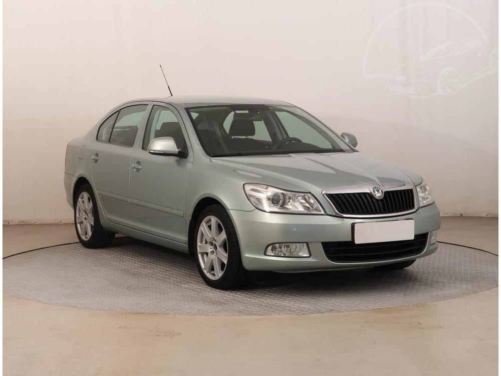 koda Octavia 1.6 TDI, Serv.kniha, Klima