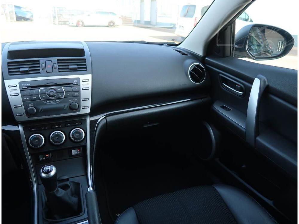 Mazda 6 2.2 MZR-CD, Serv.kniha