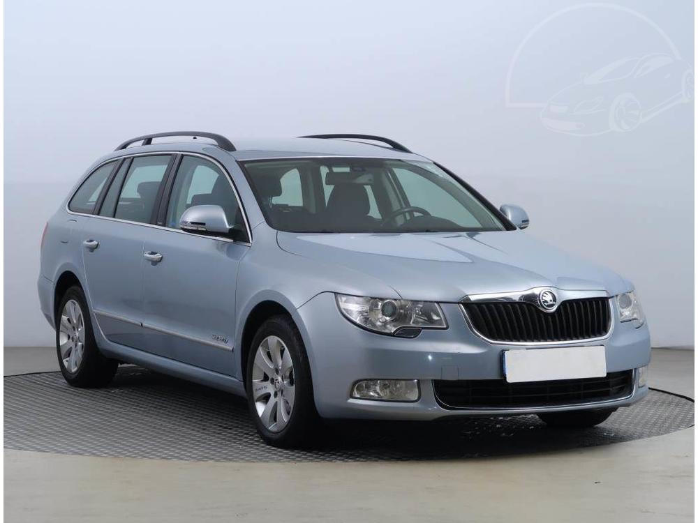 koda Superb 2.0 TDI, Comfort, Navi