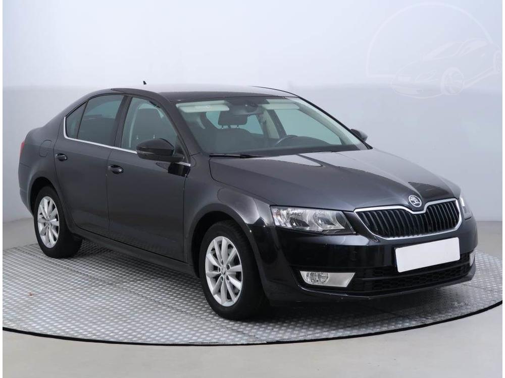 koda Octavia 1.6 TDI, Ambition, Serv.kniha