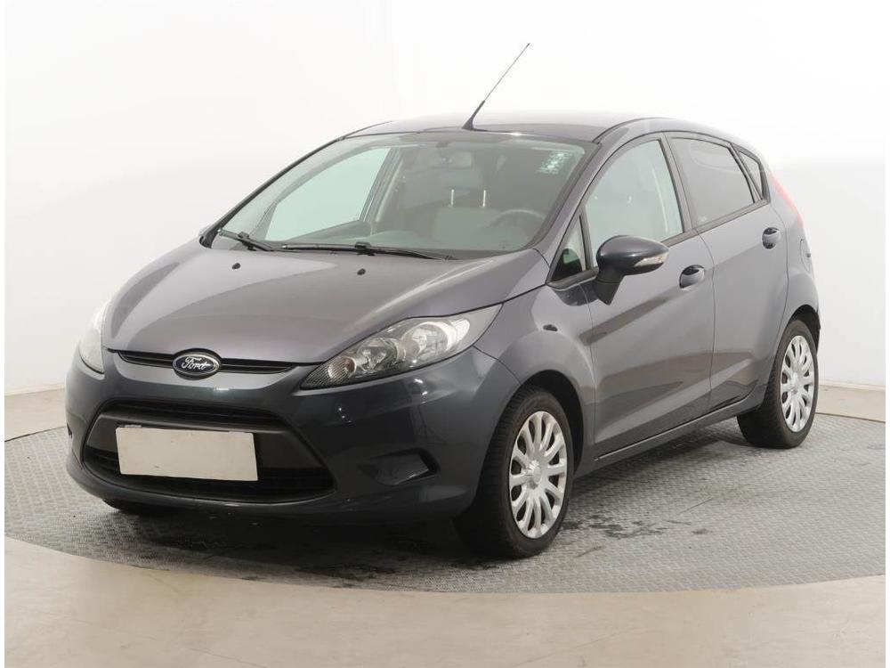 Ford Fiesta 1.6 TDCi, Serv.kniha, Klima