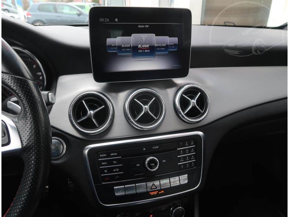 Mercedes-Benz CLA 200 CDI, Automat, Ke, Navi