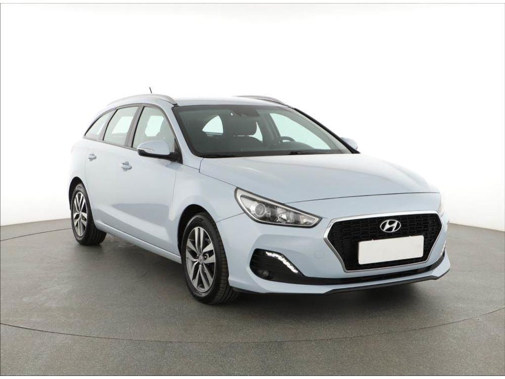 Hyundai i30 1.6 CRDi, ČR,2.maj, Serv.kniha