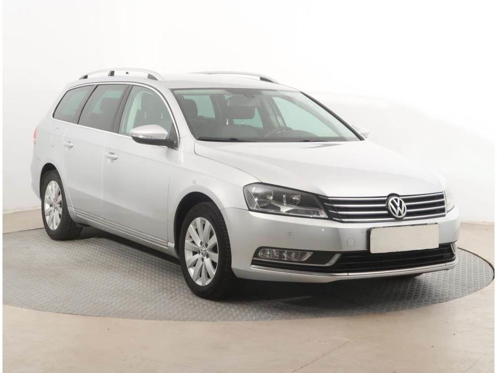 Prodm Volkswagen Passat 2.0 TDI, Navi