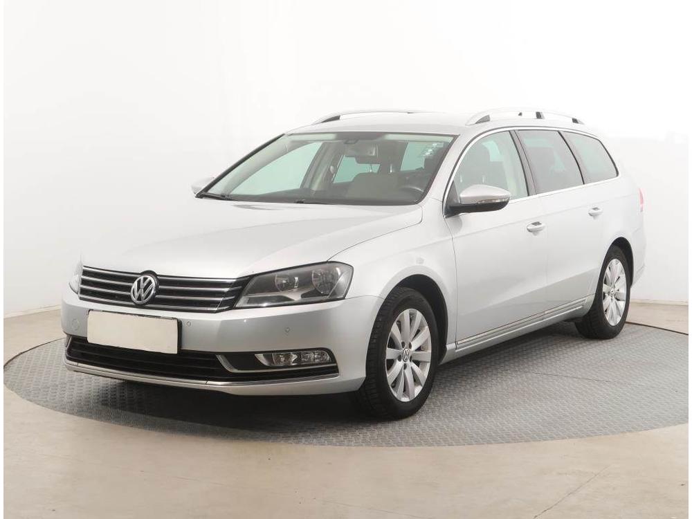 Volkswagen Passat 2.0 TDI, Navi