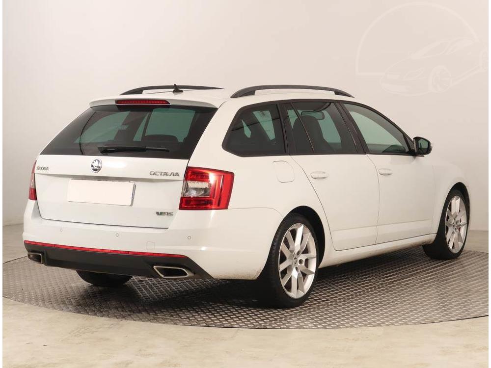 koda Octavia RS 2.0 TDI, Ke, Navi