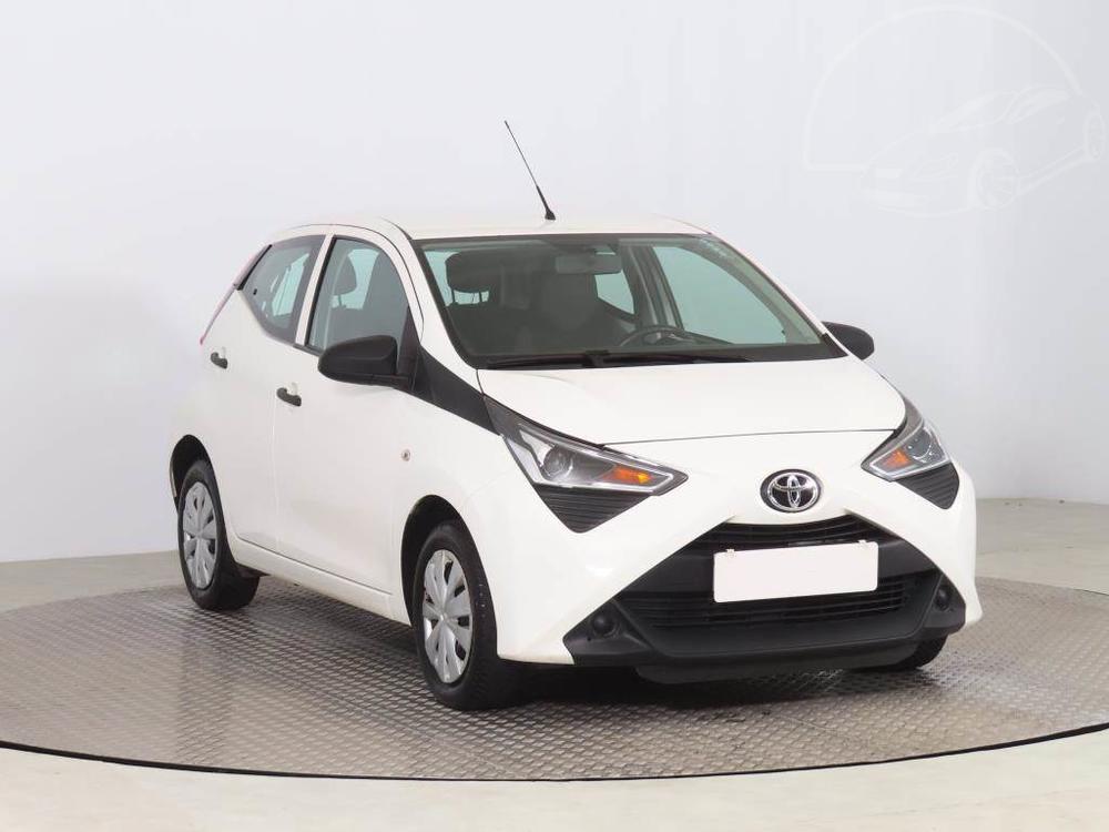 Toyota Aygo 1.0 VVT-i, LPG, ČR,2.maj