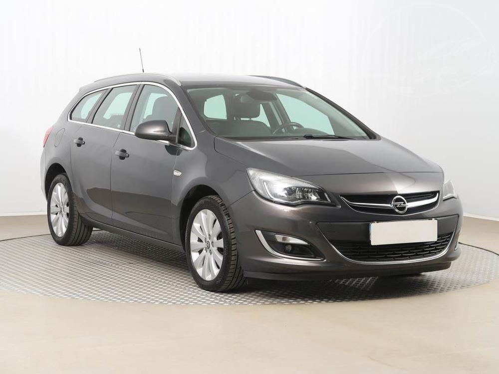 Opel Astra 1.4 T, Serv.kniha, po STK