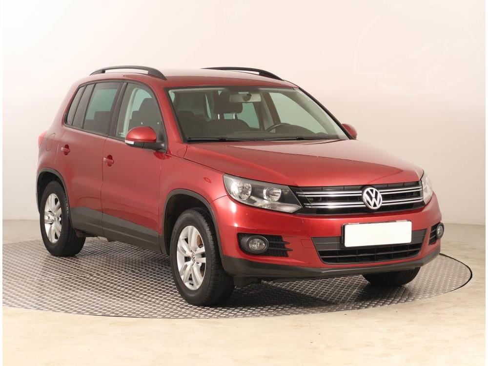 Volkswagen Tiguan 1.4 TSI, Automatick klima