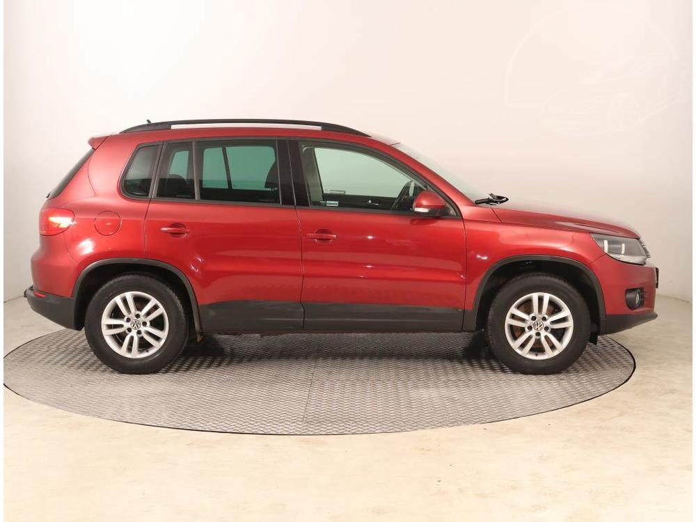 Volkswagen Tiguan 1.4 TSI, Automatick klima