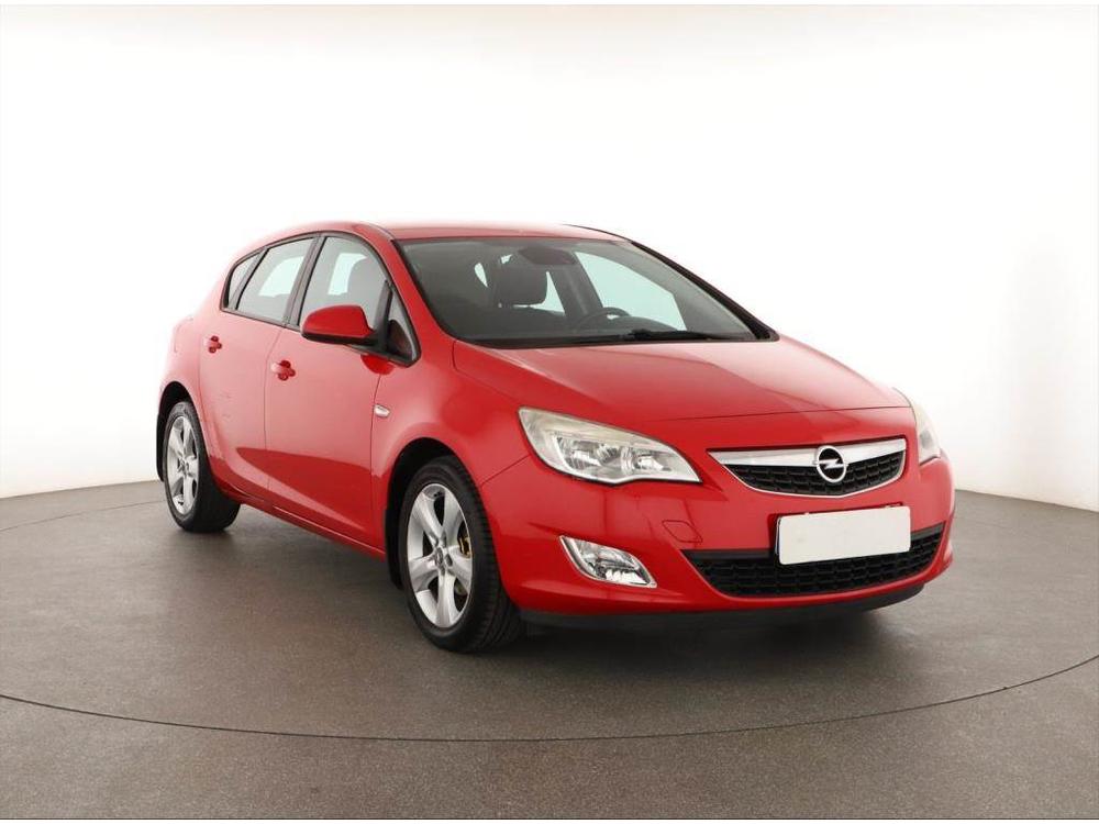 Opel Astra 1.4 16V, Automatick klima