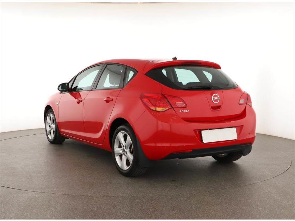 Opel Astra 1.4 16V, Automatick klima