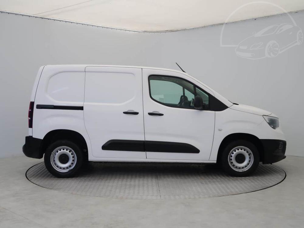 Opel Combo 1.5 CDTI, 3Msta, Klima, R