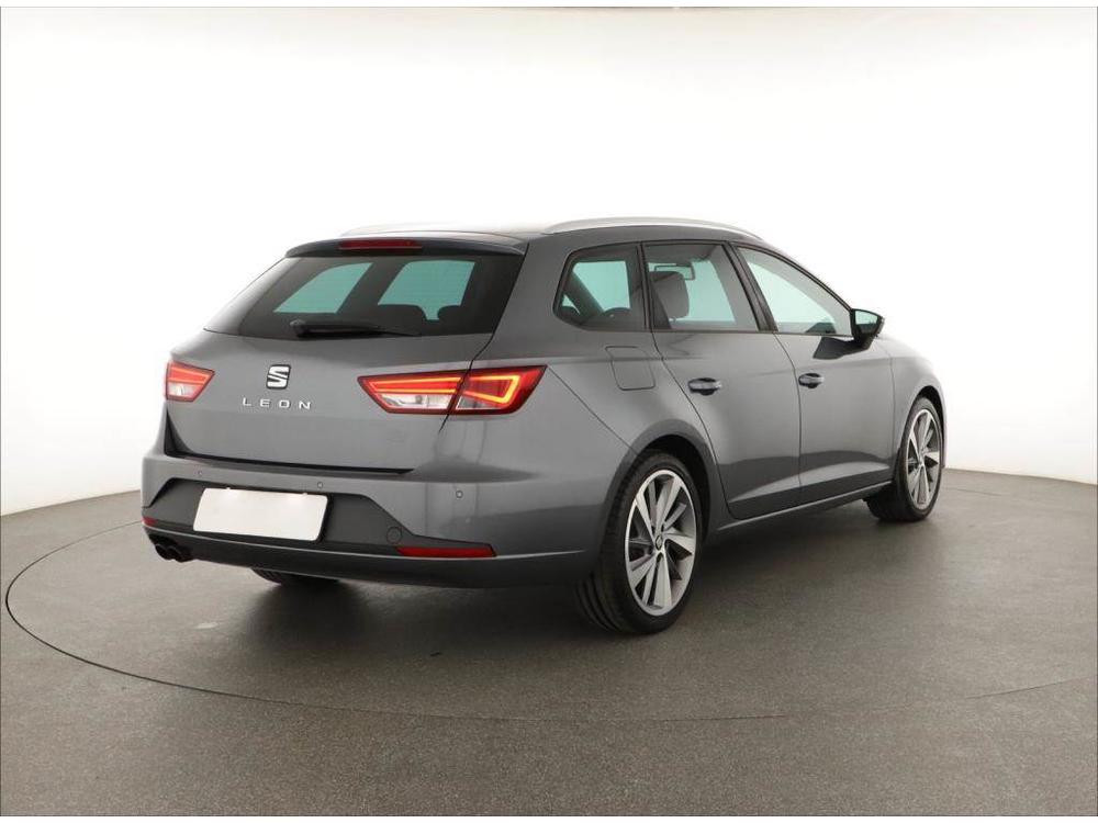 Seat Leon 1.8 TSI, NOV CENA, R,2.maj