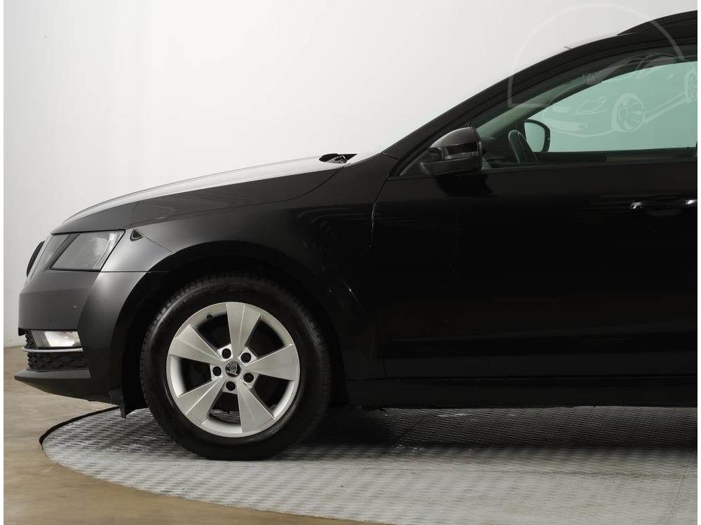 koda Octavia 1.5 TSI, Style, Serv.kniha